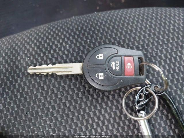 Nissan Sentra S Image 3