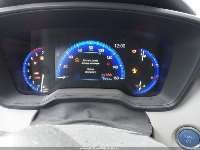 Toyota Corolla Hybrid Le Image 8