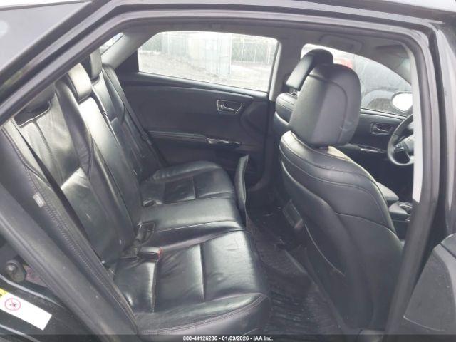 Toyota Avalon Xle Image 7