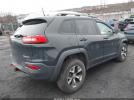 Jeep Cherokee Trailhawk Image 7