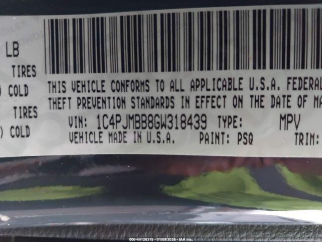 Jeep Cherokee Trailhawk Image 8