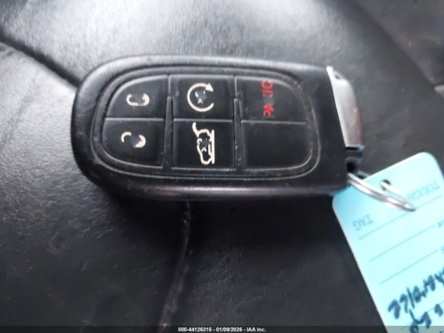 Jeep Cherokee Trailhawk Image 11