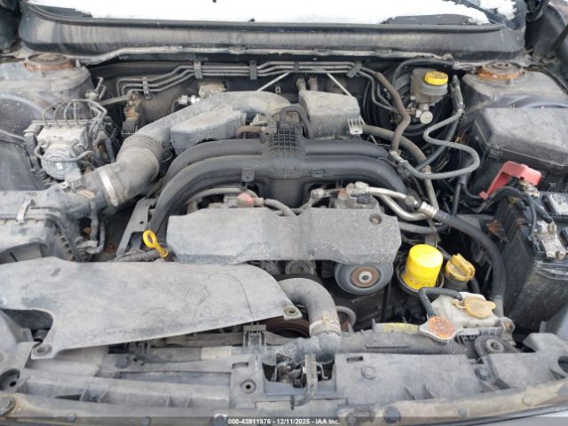 Subaru Outback 2.5i Limited Image 5