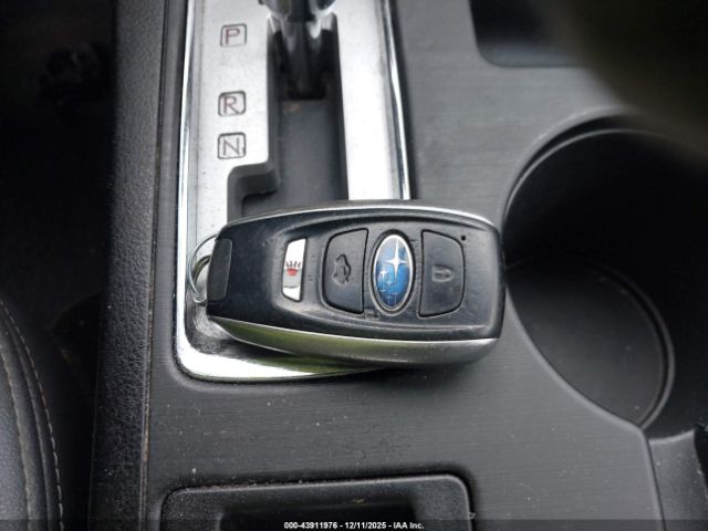 Subaru Outback 2.5i Limited Image 12