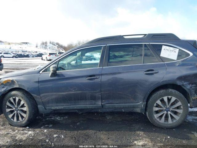 Subaru Outback 2.5i Limited Image 9