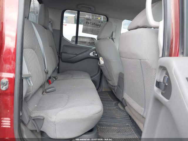 Nissan Frontier Sv Image 12