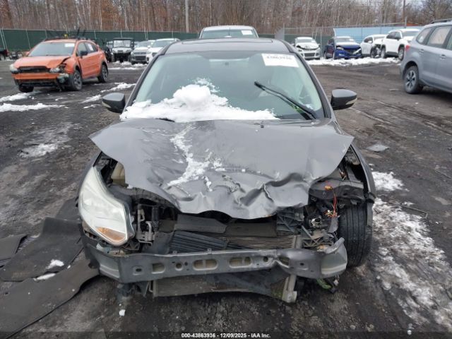 Ford Focus Se Image 12