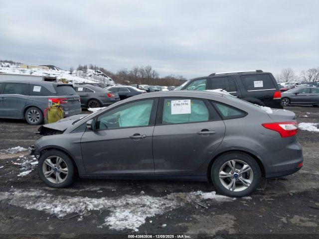 Ford Focus Se Image 15