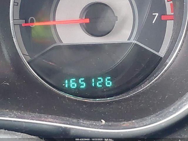 Chrysler 200 Lx Image 11