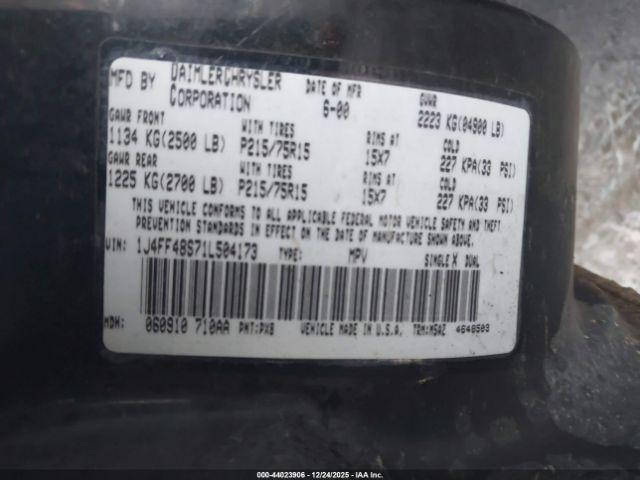 Jeep Cherokee Sport Image 16