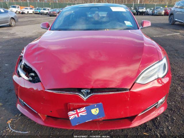 Tesla Model S Image 10